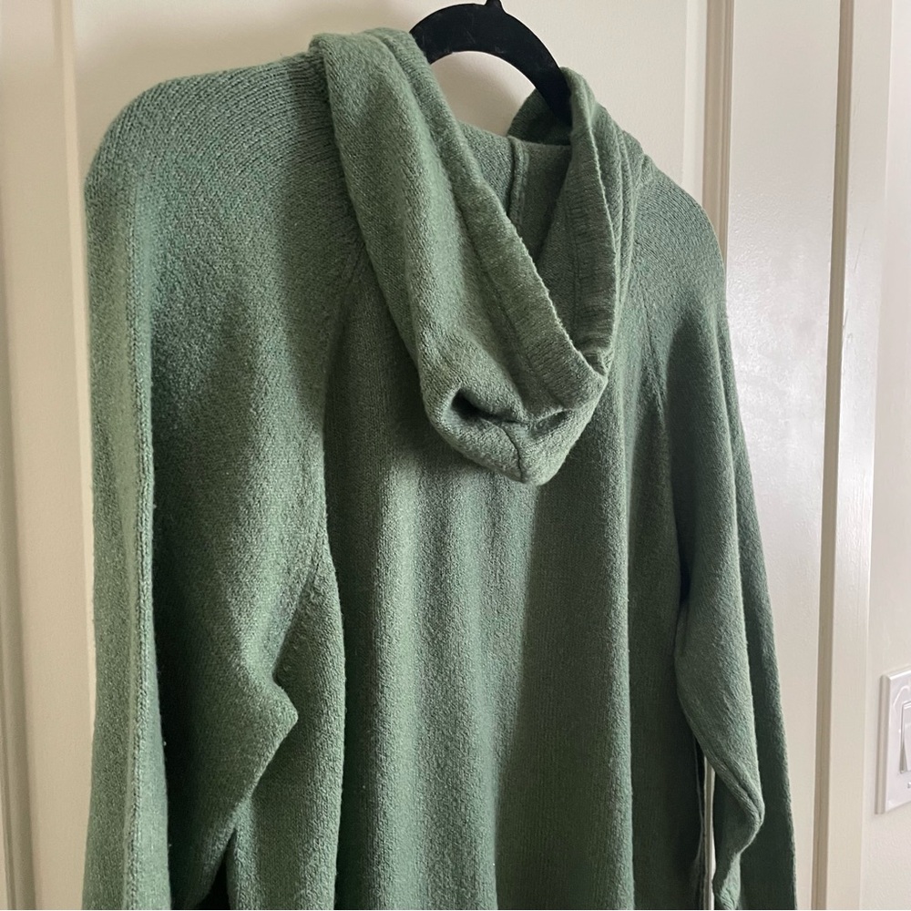 Aerie oversized hooded sweater - Picture 8 of 10
